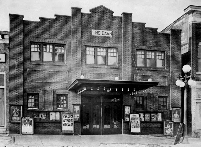 Dawn Theatre (Roxy Theatre) - Old Photo (newer photo)